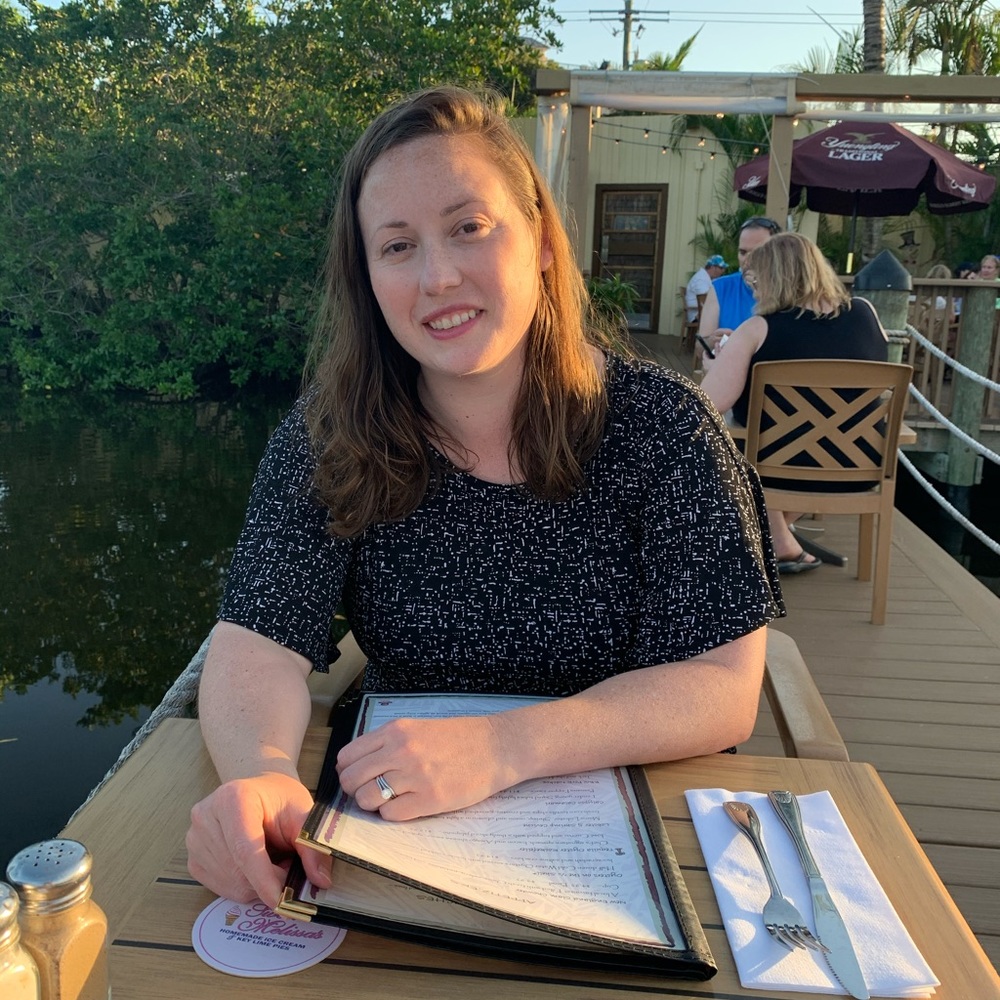Meet your Posher, Lauren